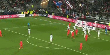 他第四节突然爆发，带队直接反超