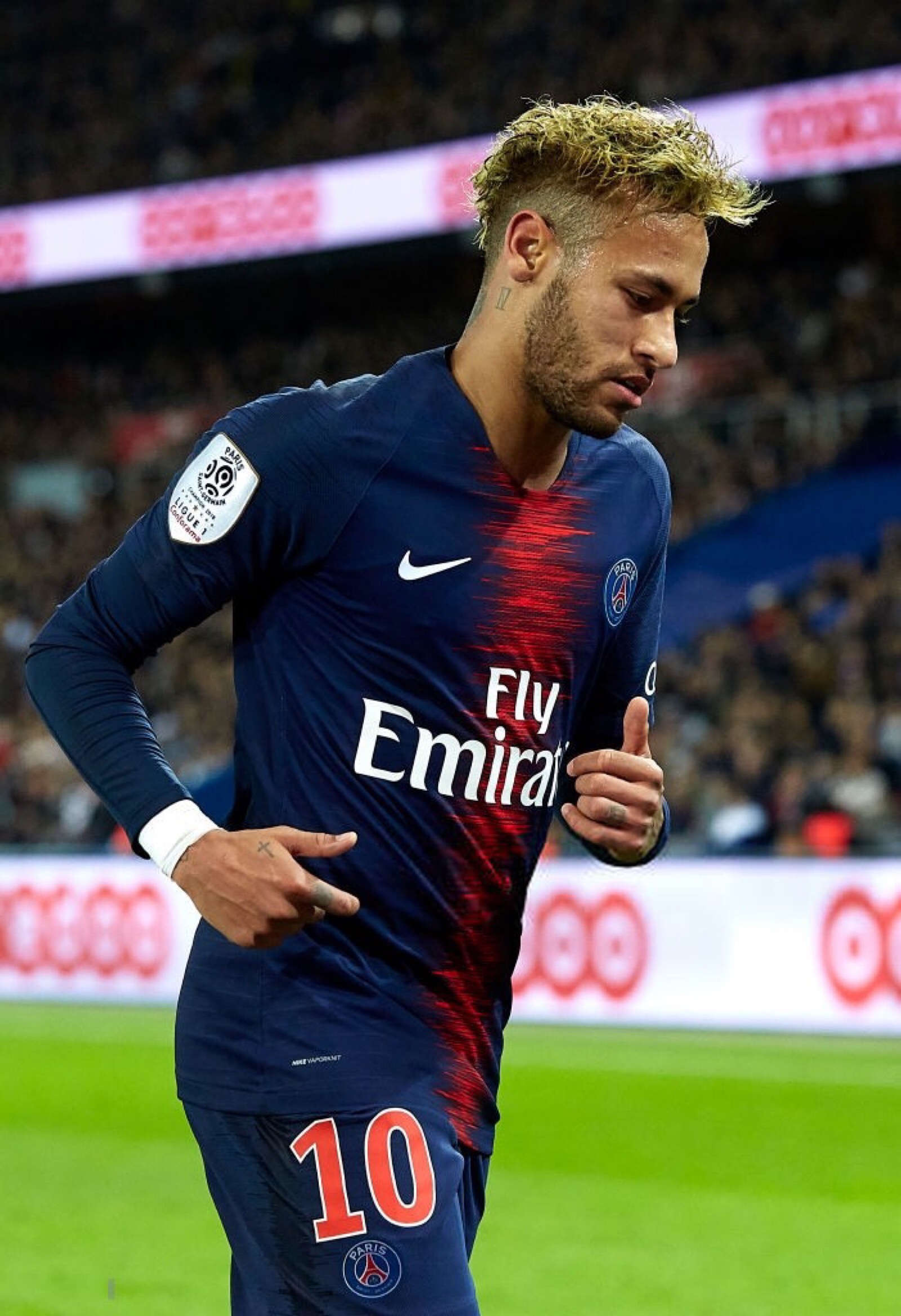 体坛：奥斯卡7月就查出心脏异常，他当时已想过要退役（奥斯卡早在7月检出心脏异常，当时已考虑退役）